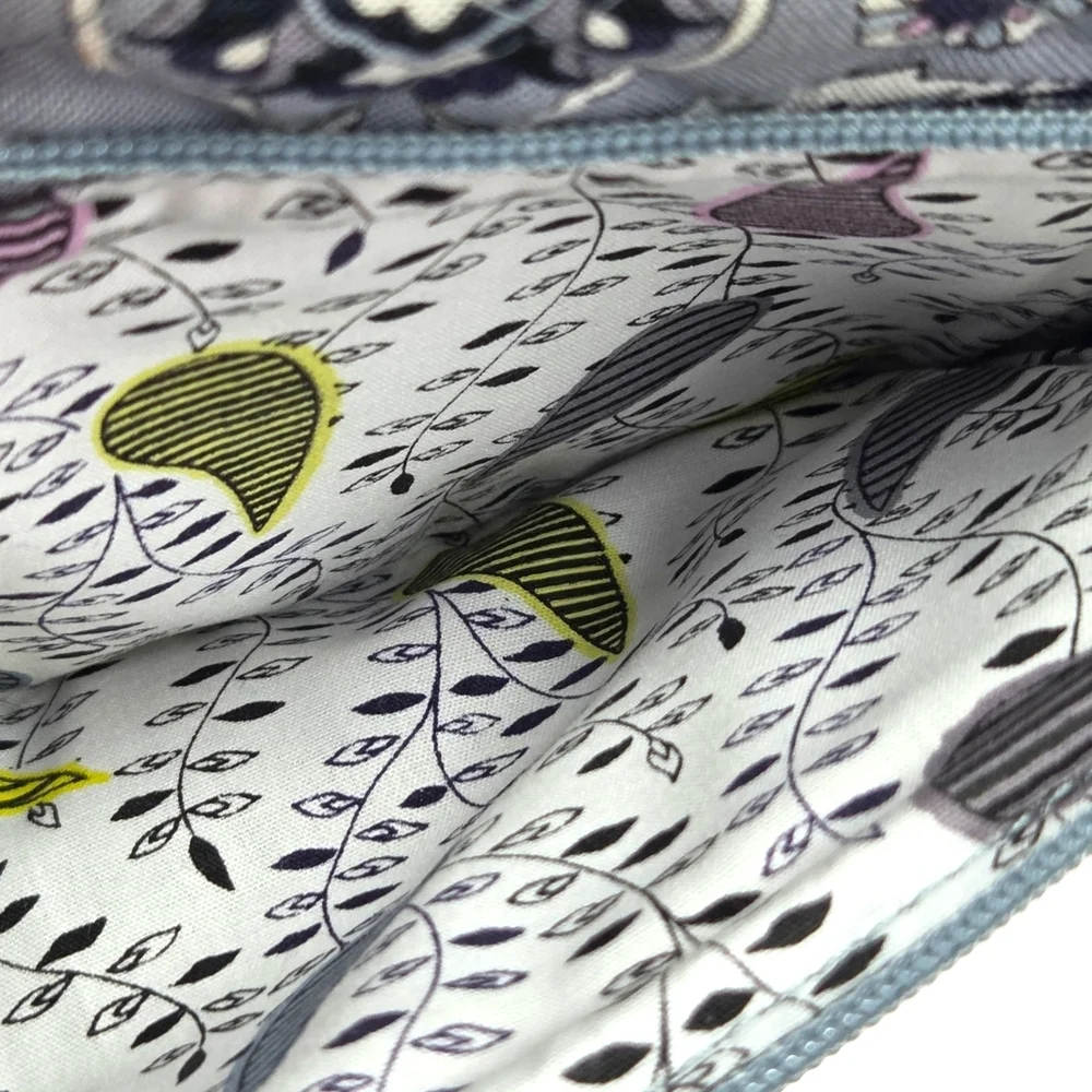 Vera Bradley Plaza Tile Floral Geometric RFID Large Tab Wallet Spring 2021 NWOT